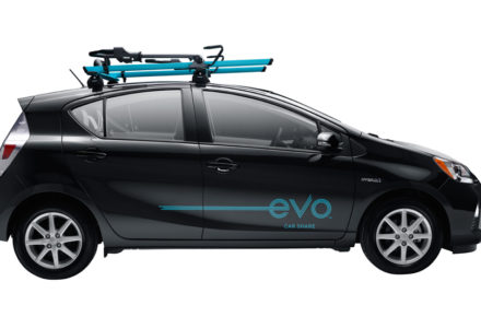 evo car share foto prius